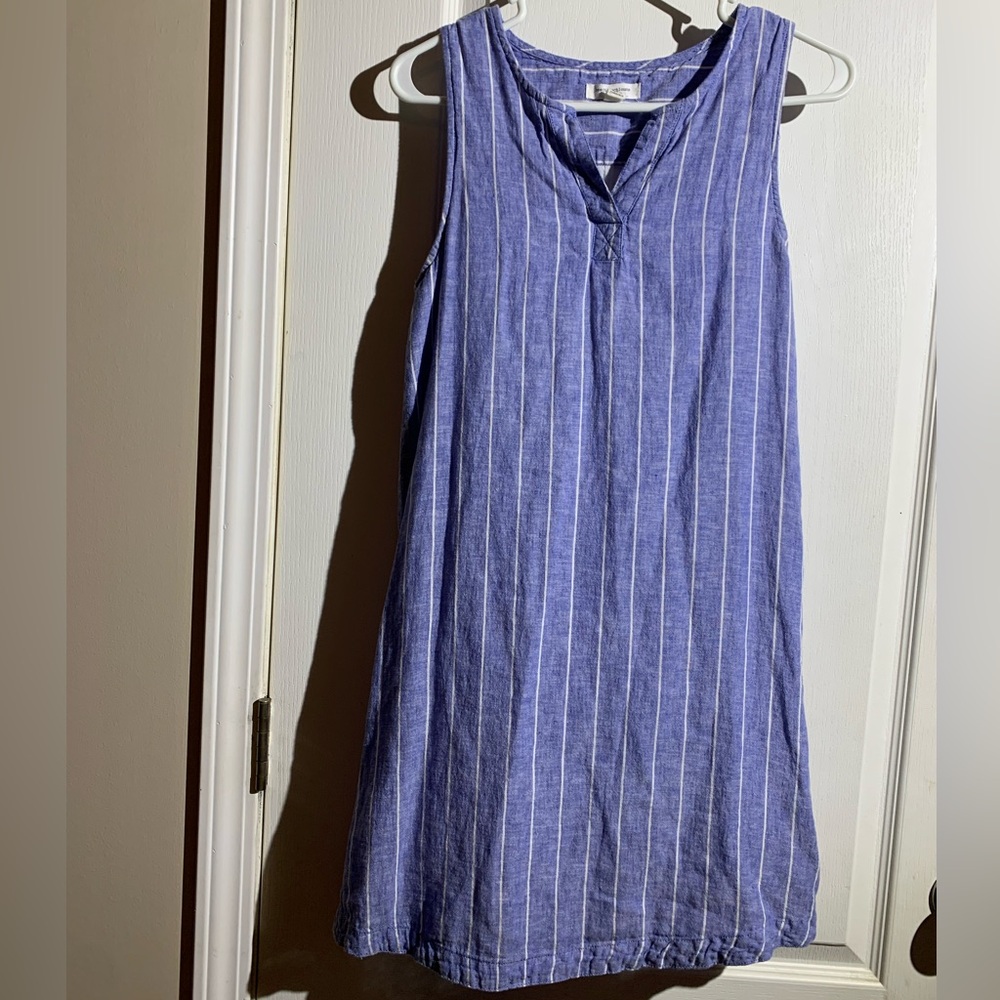 beachlunchlounge Blue Striped Tank Top